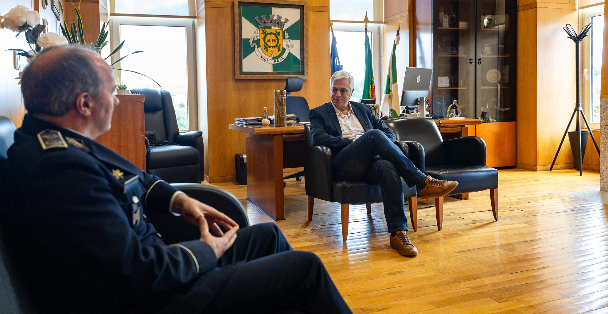 PRESIDENTE DO MUNICÍPIO DE VILA REAL RECEBE NOVO COMANDANTE DISTRITAL DA PSP